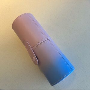 Makeup brush Cylinder Travel Holder
